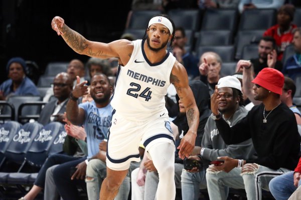 不外灰熊仍然拿下了比赛体育录像/图片